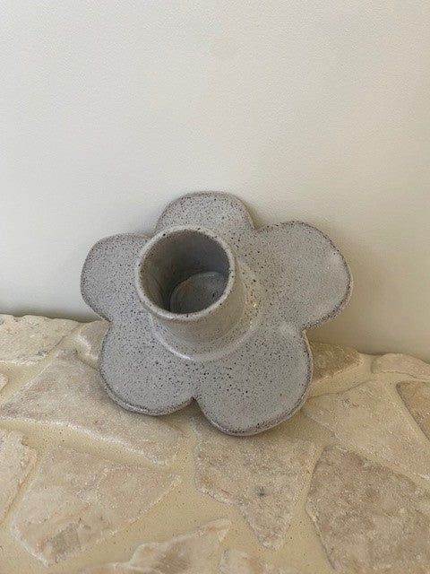 Flower candle holder